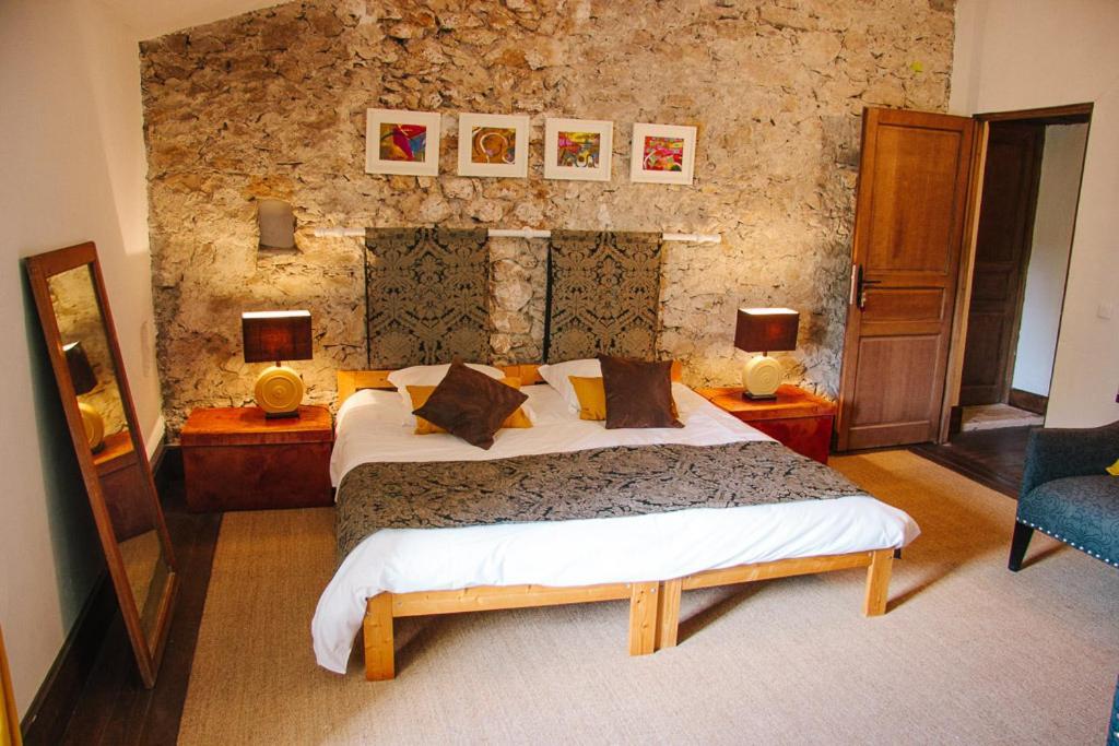 Bed and Breakfast Moulin De Bapaumes Нерак Номер фото